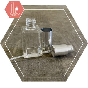 Quadro bottle, atomiser and cap 30 ml